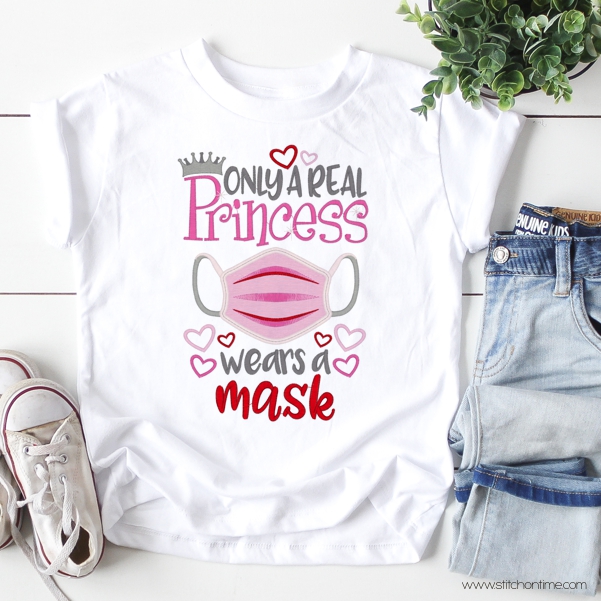 45 Medical : Only a Real Princess Wears a Mask Applique
